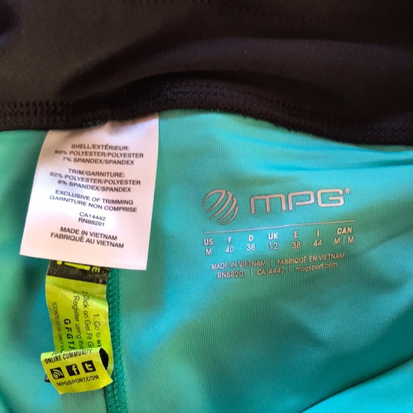 MPG exercise shorts size M - Picture 3 of 3